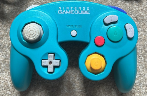 Official nintendo gamecube - nintendo,