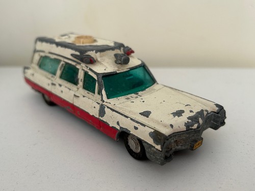 Dinky toys superior - dinky, 6”