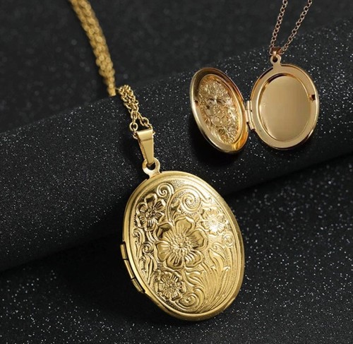 9ct gold locket - locket, necklace