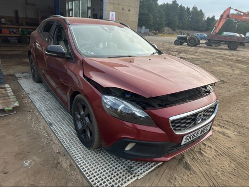 2015 volvo v40 0 diesel - 2015,
