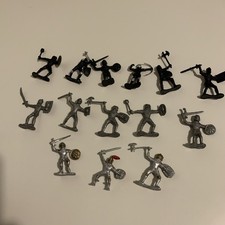 14x Vintage Plastic Toy