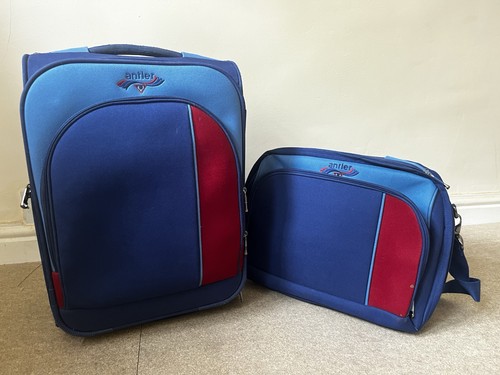 Antler travelling suitcase - travelling,
