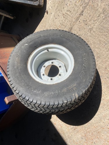 Front stud wheel - stud, +