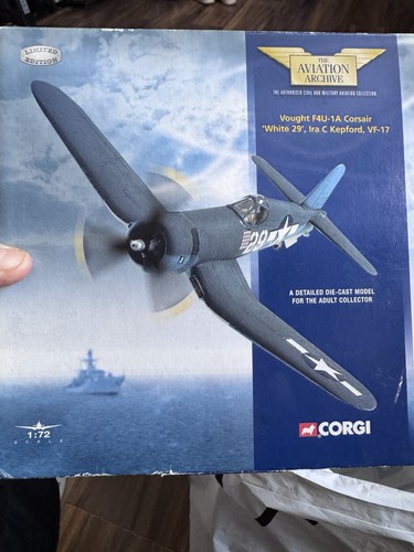 Corgi aa33001 aviation archive - corgi,