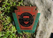 VINTAGE ENAMEL AUTOMOBILE CAR BADGE # PORSCHE 356 REGISTRY LANCASTER PENNS 2008
