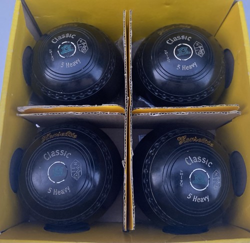 Henselite lawn bowls set 4 - of,