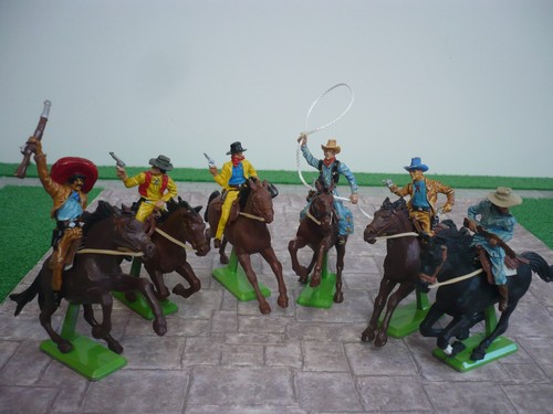 Britains deetail full - full, set