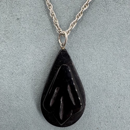 Vintage whitby jet - whitby,