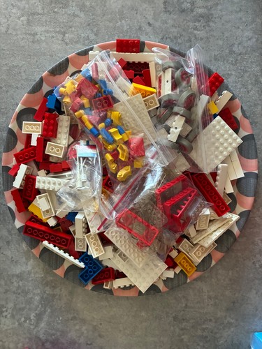 Mixed lego bricks - kg,