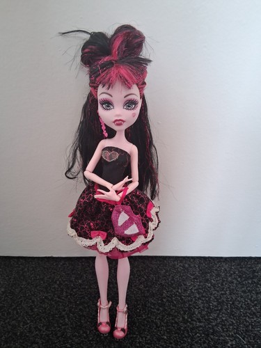 Monster high draculaura sweet - monster,