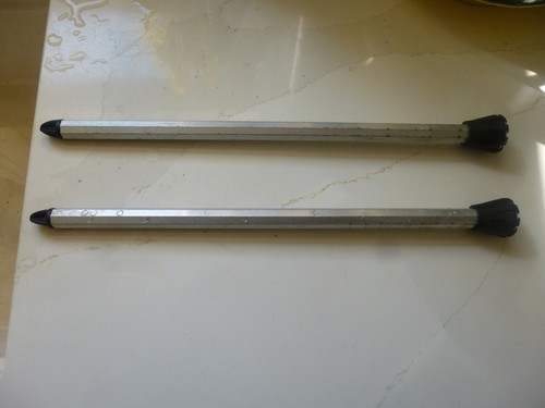 Two used octoplus inch - inch, legs