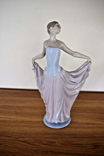 Lladro the dancer figurine - the,