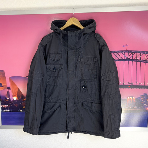 Pretty green white - green, label