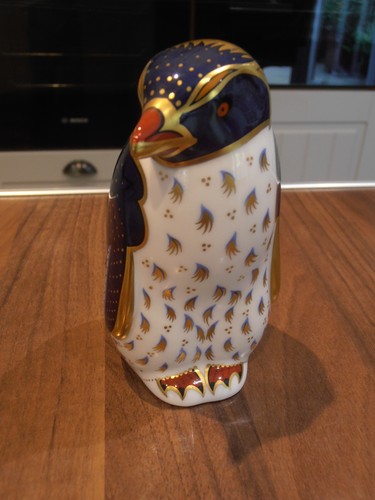 Royal crown derby - crown,