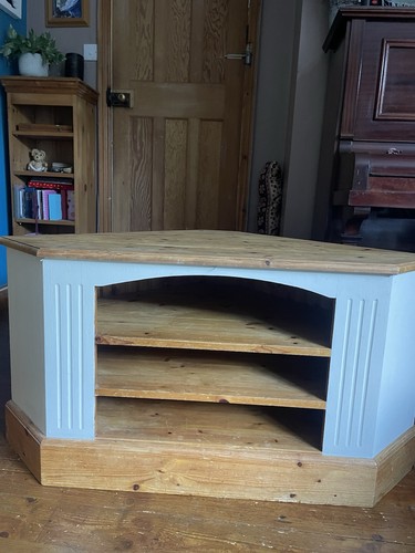 Corner stand unit fully - stand,