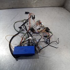 Fits: Honda Civic MK8 FN2 2006-2011 Parrot Bluetooth Conversion Kit & Wiring