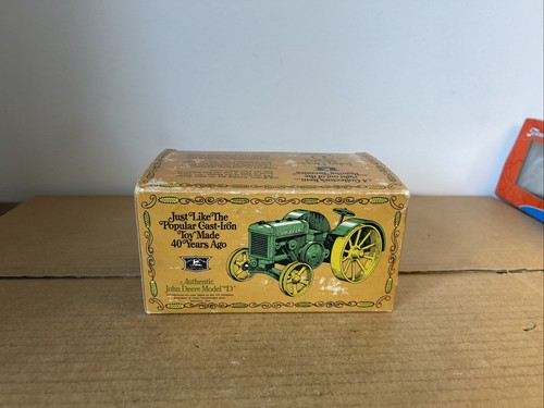 1923 john deere model - model, d
