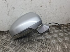 Toyota Avensis wing mirror