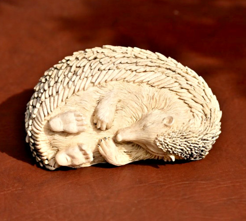 Garden ornament cute curled - ornament, cute,