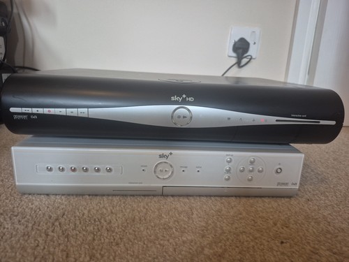 Sky boxes bundle amstrad - sky+,