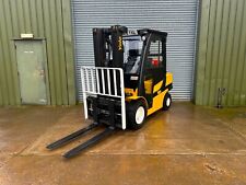 forklift/fork lift/forklift