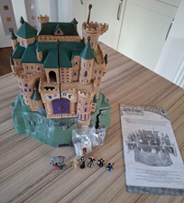 Vintage Harry Potter Hogwarts Castle Playset 2001 with figures & working