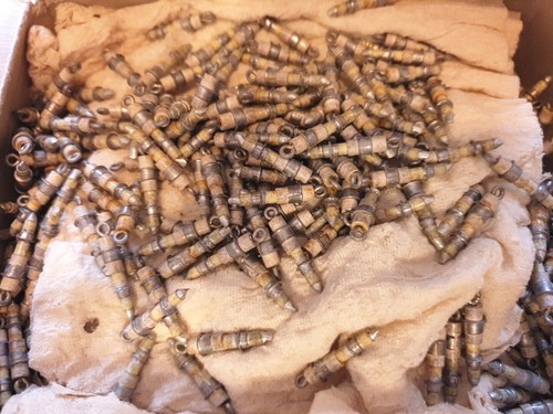 Erie 1000pf feedthrough - 20,
