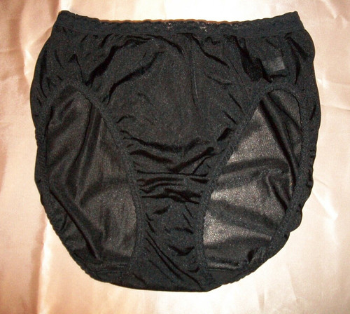 Vtg hanes black - hanes,