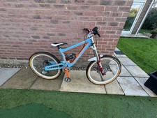 Commencal Supreme DH V Park 26