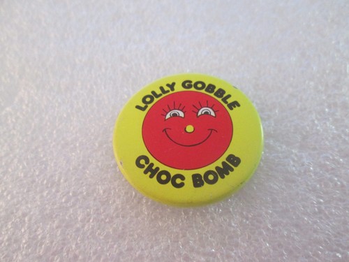 Vintage tin pin badge - tin,