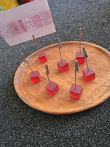 Photo table placement - photo/table, card