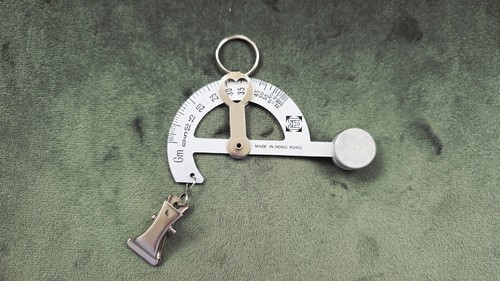 Vintage portable mechanical - portable,