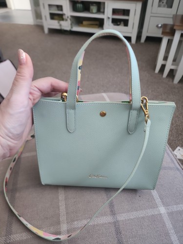 Pastel green cath - pastel,