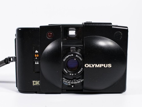 Olympus xa3 35mm compact - olympus,