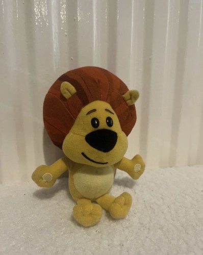 Raa the noisy lion - noisy,
