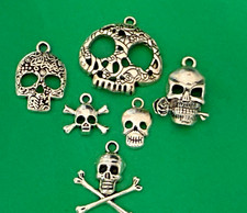 Tibetan Alloy Halloween Charms Antique Silver Skulls Sugar Skull Skulls Bones