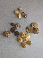 Assorted US Metal Buttons And