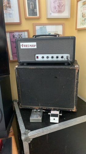 Vintage guitar cabinet - vintage,