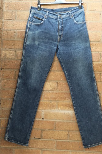 Wrangler blue straight leg - blue,