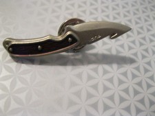 Buck Knife Lapel Pin 1  1/2"