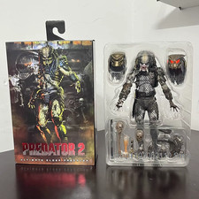 NECA Elder Predator Figure With LED Predator VS Alien Edition Predator Hunter