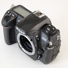 Nikon D200 DSLR camera body -