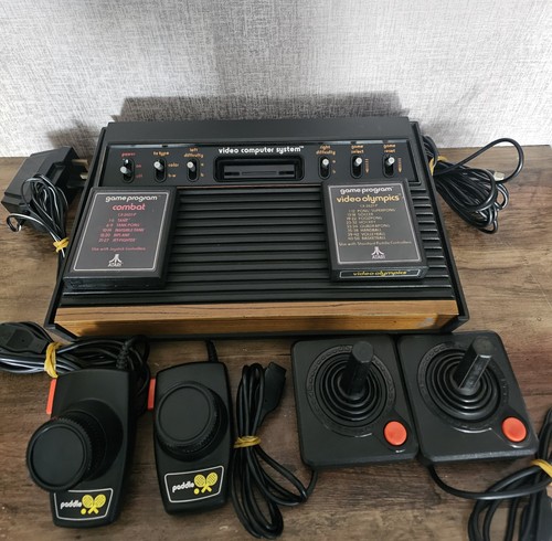 Atari 2600 1970 light - 1970,