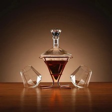 DIAMOND DECANTER WITH STAND