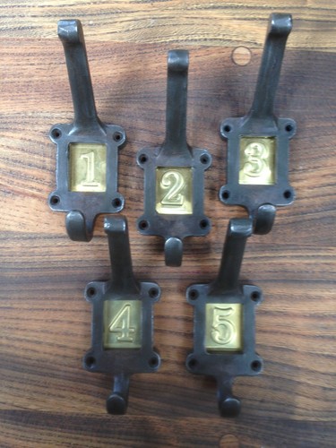 Cast iron school coat - x,