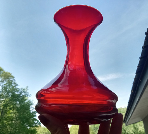 Vtg ruby red art - red, hand