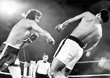 Joe Bugner Punches Muhammad
