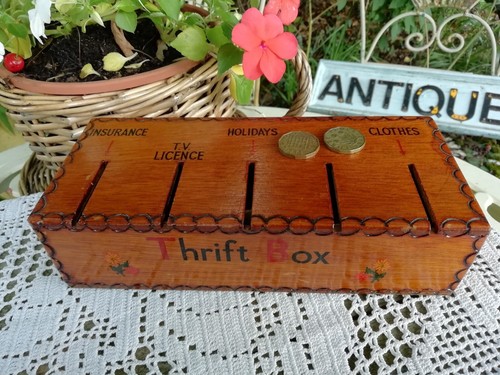 Vintage 1950s wooden thrift - 1950s,