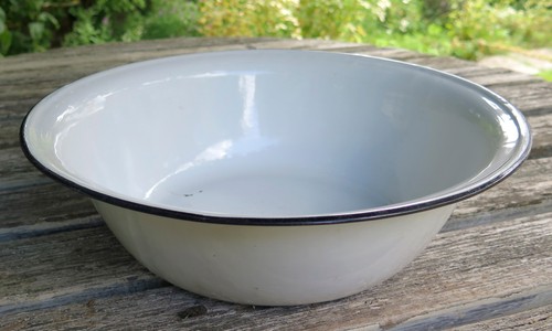 Vintage rustic enamel wash - vintage,