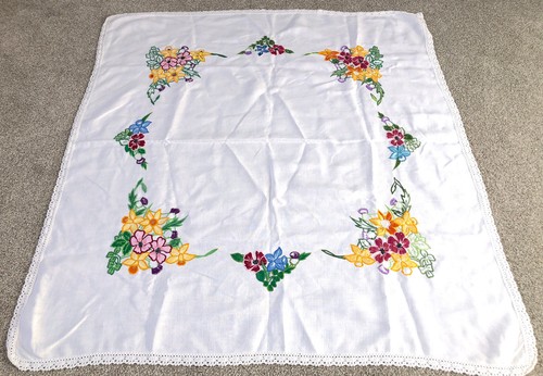 Vintage tablecloth floral - vintage,